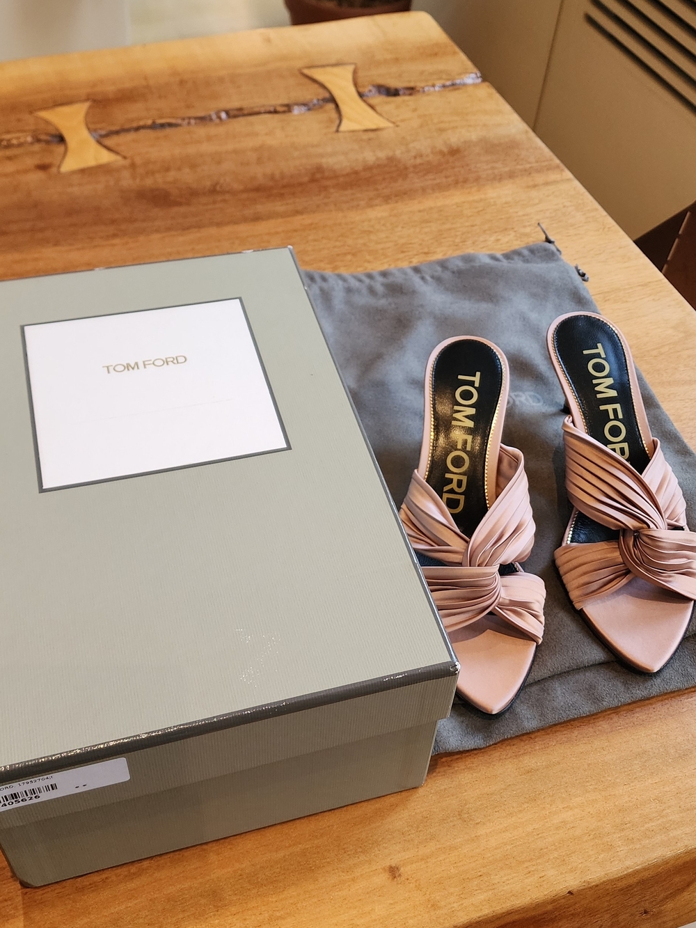 Tom Ford Pink Satin Knotted Slip On Slide Mule Size 37.5 - Picture 8 of 11